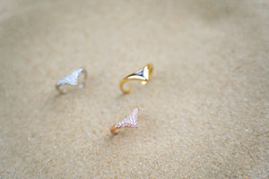 Arrow Ring With Diamond